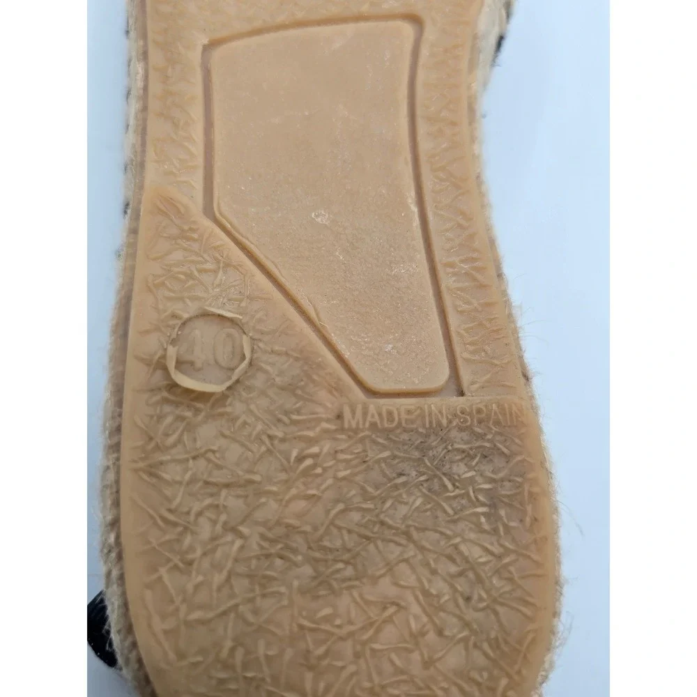 Bata Womens Cream Suede Espadrille Flats Spain Black Stitching Size 40 US 9